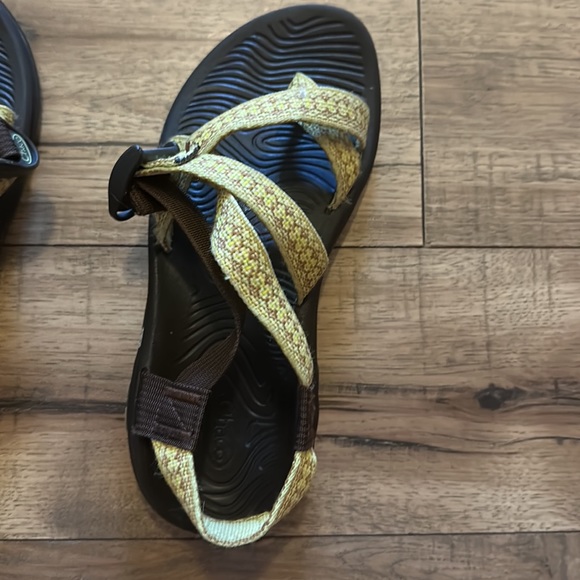 Chaco Women's Yampa Sandals Grasshopper sz 7 - Picture 3 of 9